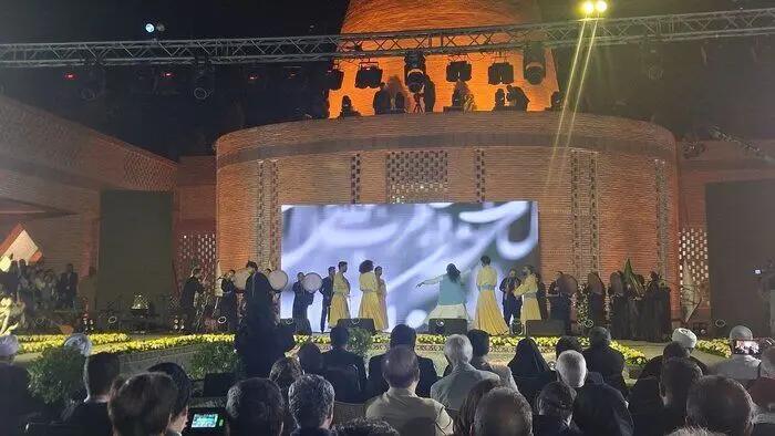 آریا جوان