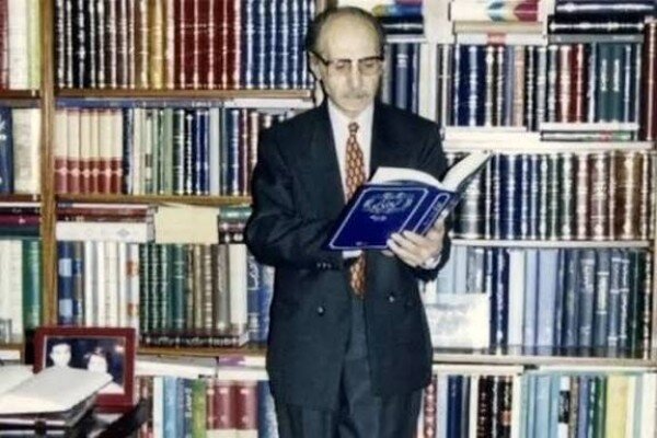 آریا جوان