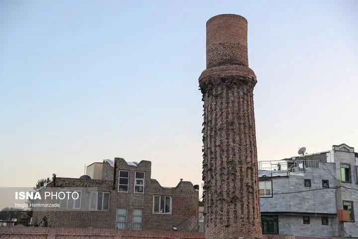 آریا جوان