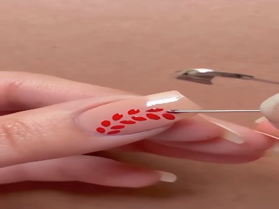 چند ایده زیبا برای طراحی روی ناخن