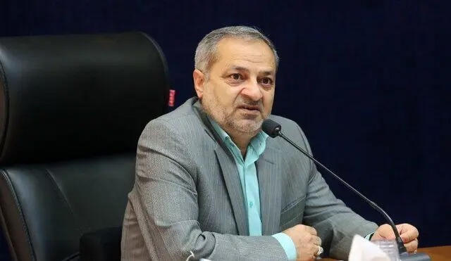 آموزش حضوری مدارس استمرار می‌یابد/ مجازی شدن فقط در شرایط حاد و به صورت موقت
