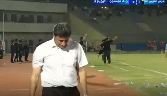 صمد مرفاوی هنوز فکر می‌کند خواب است