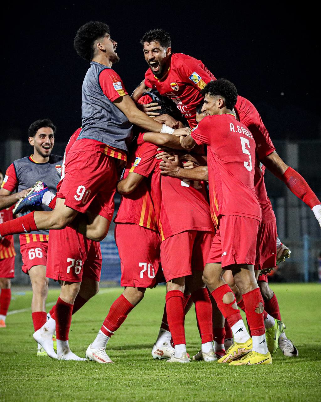 آریا جوان