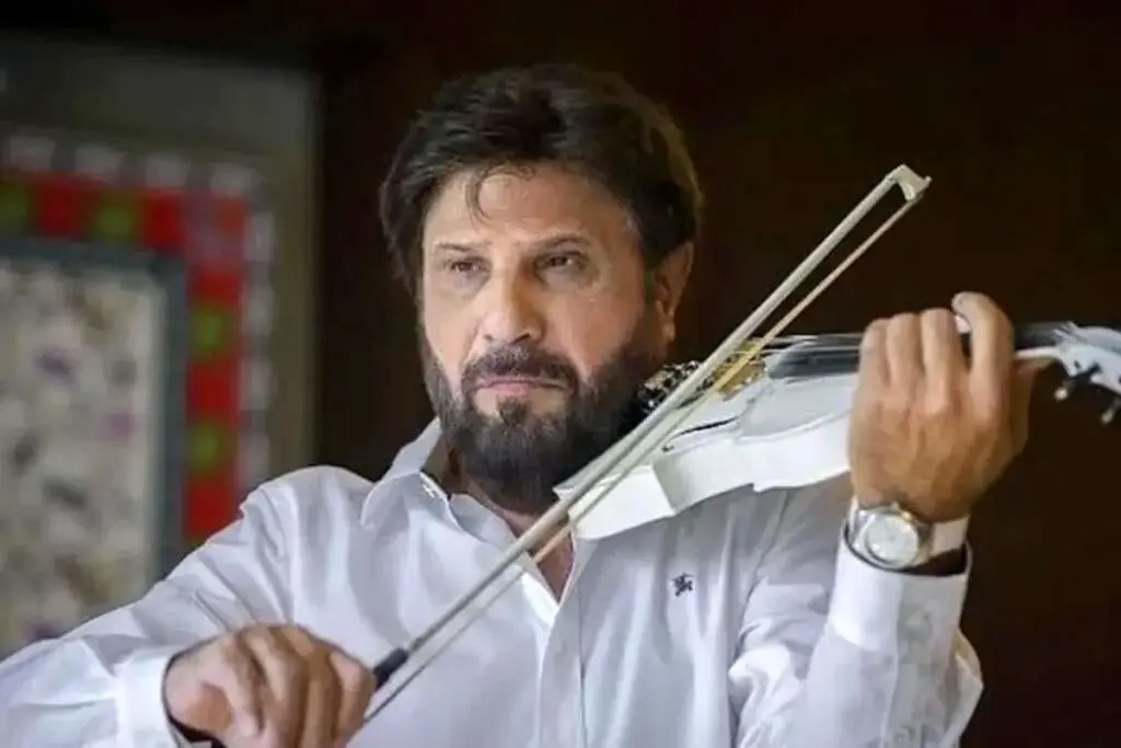 بیژن مرتضوی: اکنون وقت هم‌سفر شدن با ایران است