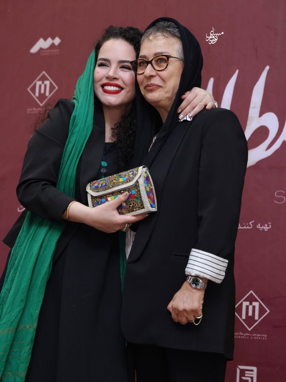 آریا جوان