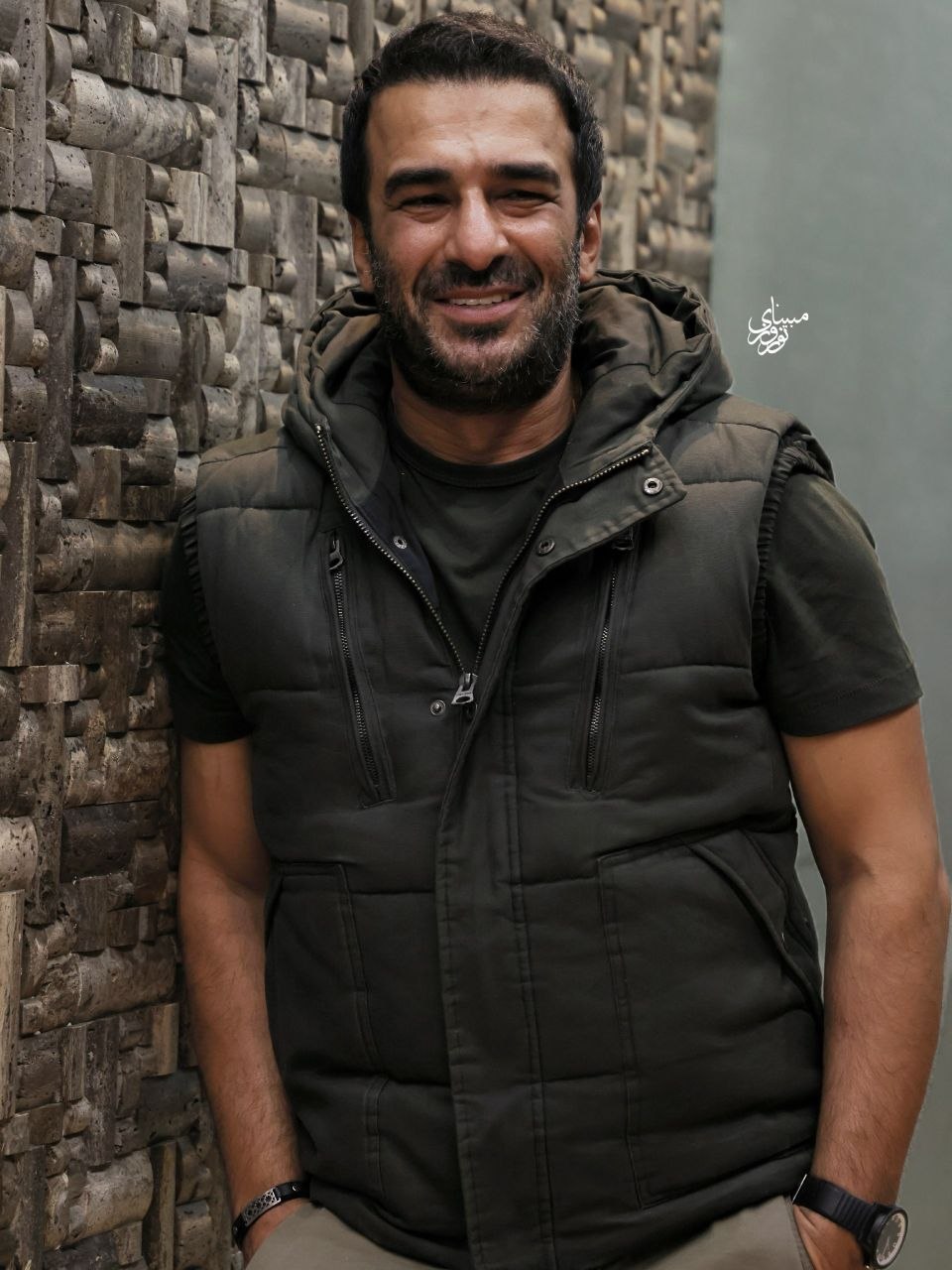 آریا جوان