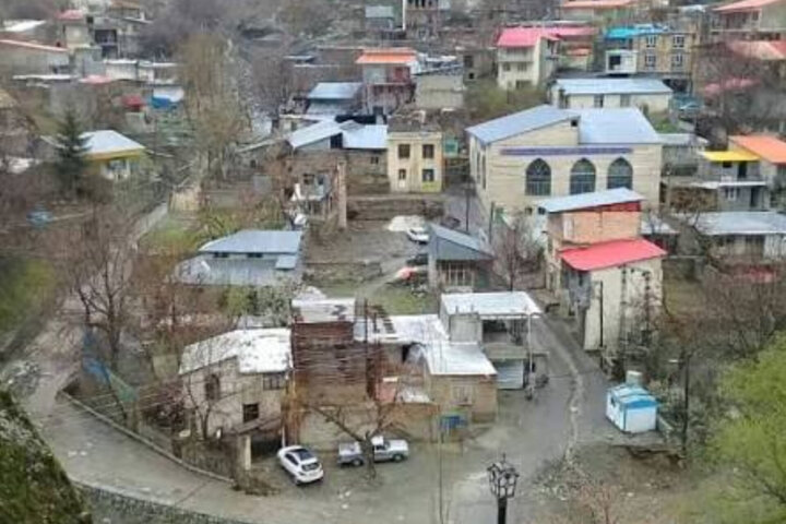 آریا جوان