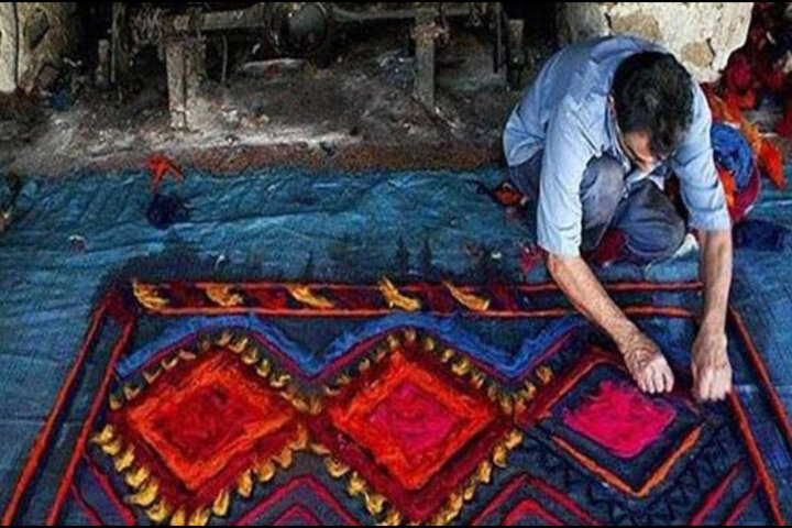آریا جوان