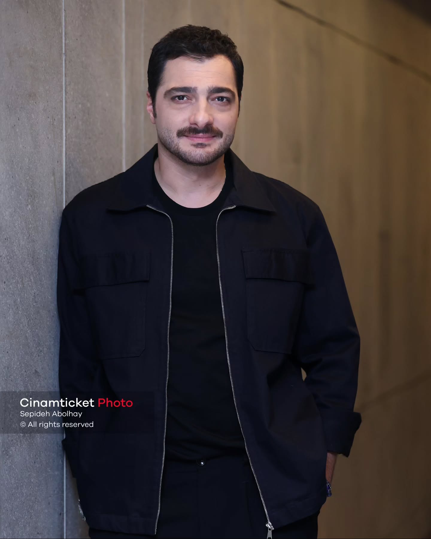 آریا جوان