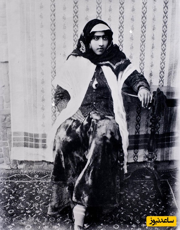 آریا جوان