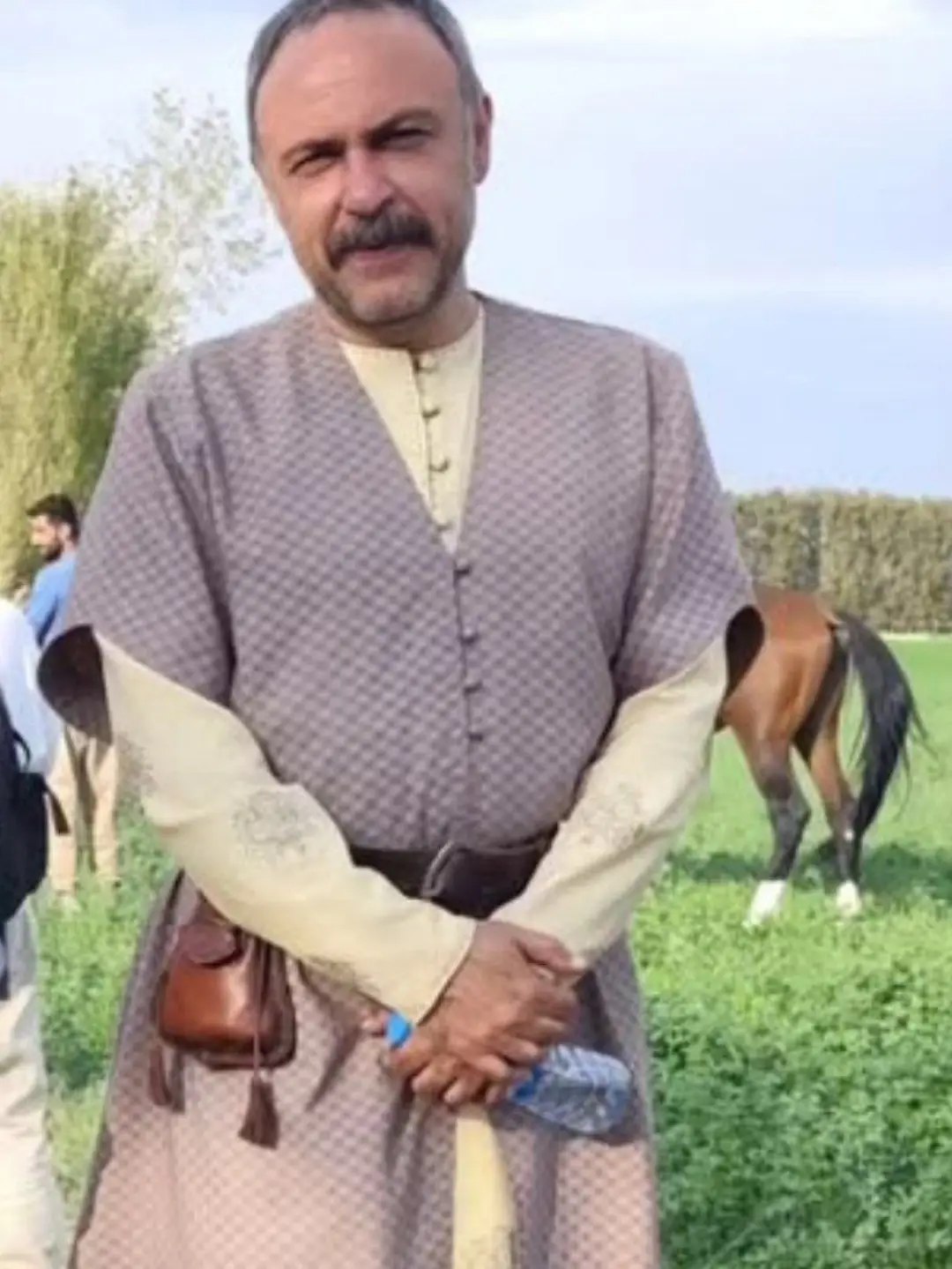 آریا جوان