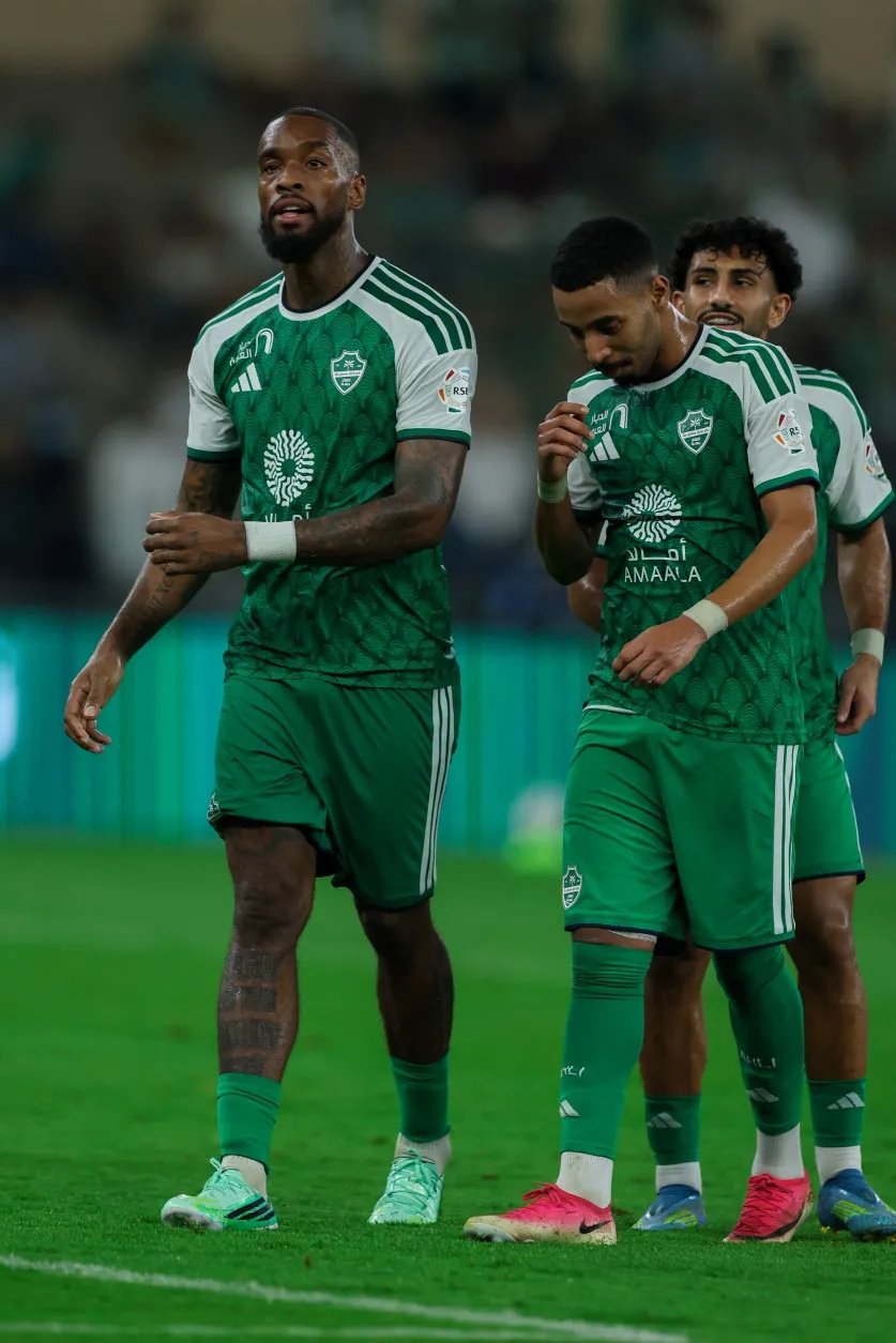 آریا جوان