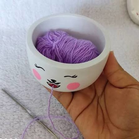 گوگولی‌ترین جاکاموایی اونم با ظرف ماست!